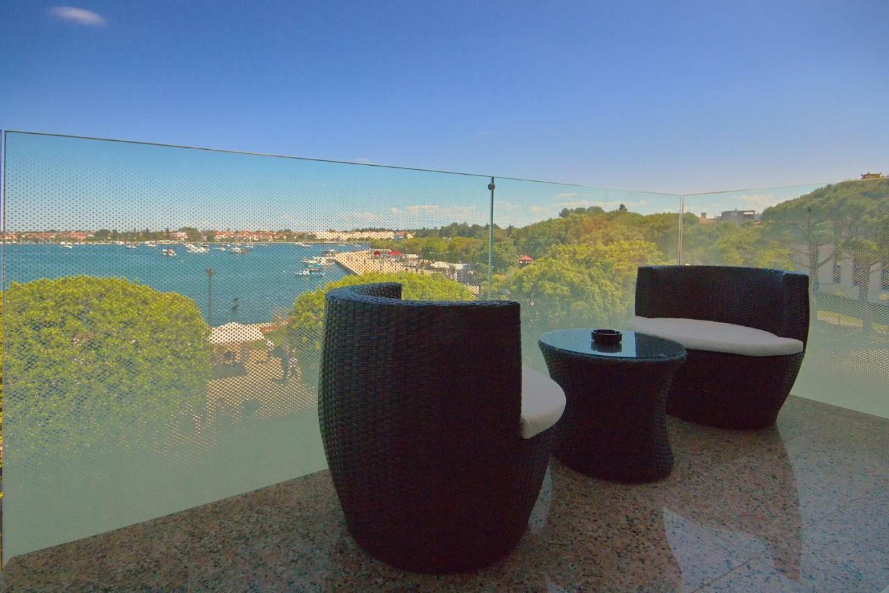 Apartments Riva-Interauto Umag Exterior foto