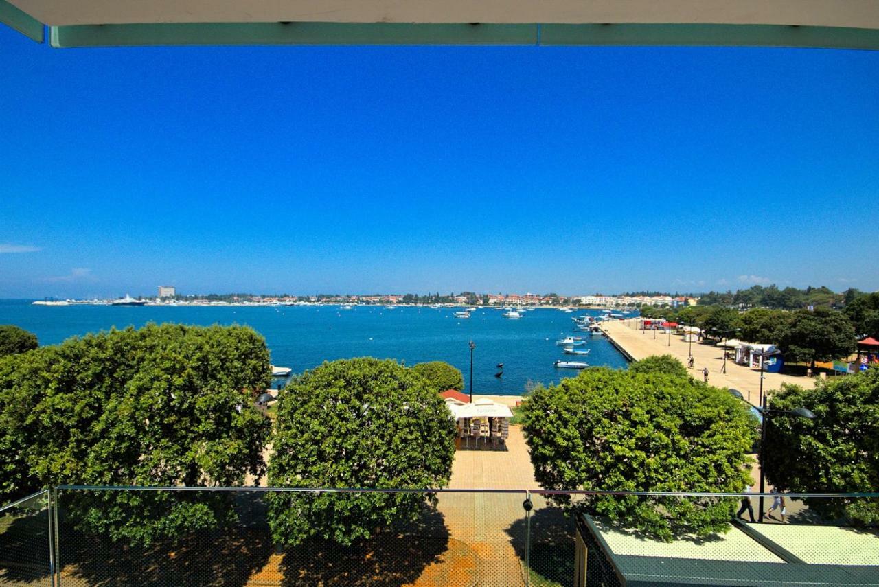 Apartments Riva-Interauto Umag Exterior foto